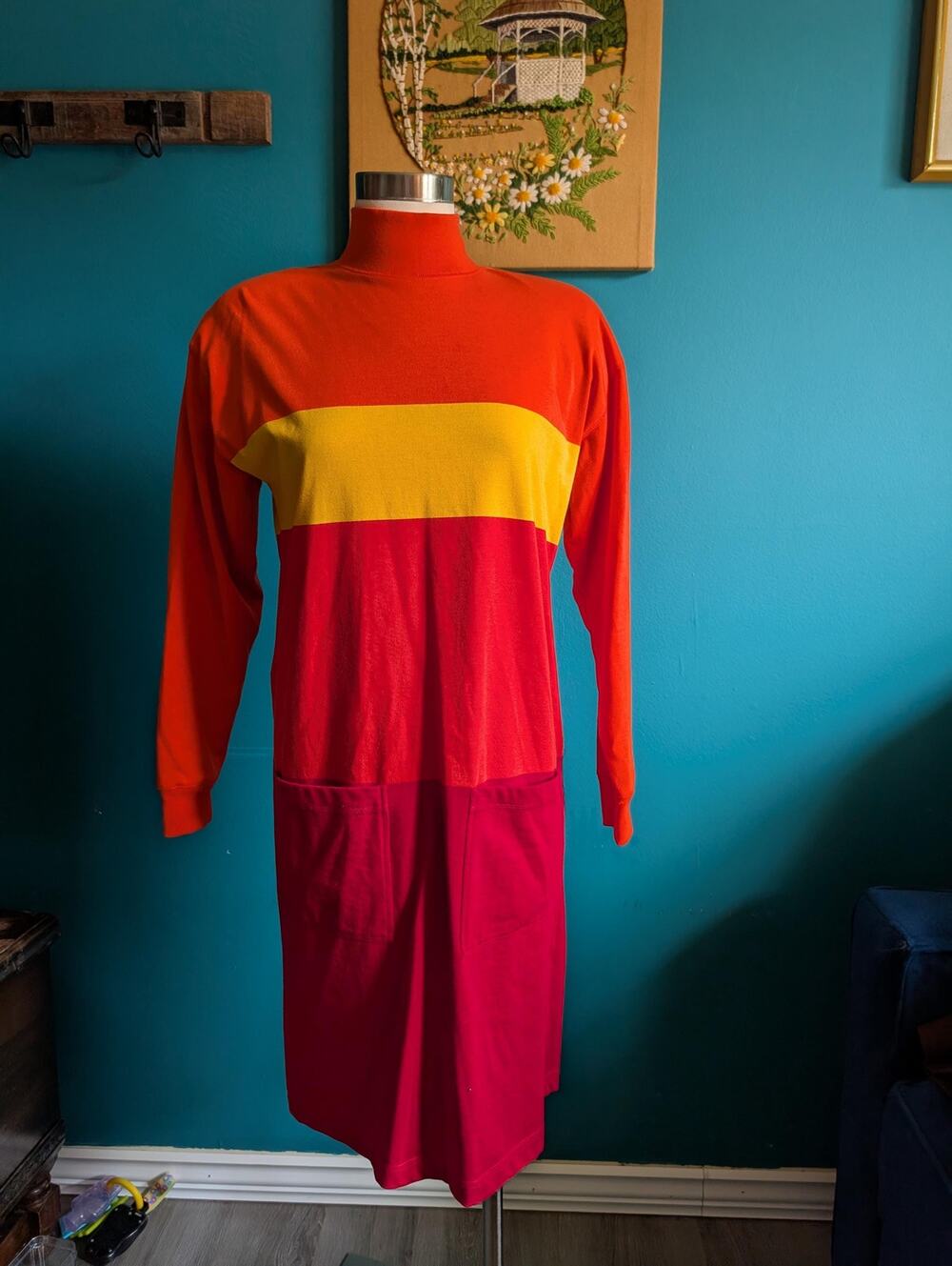 Vintage Colorblock Dress with pockets 80s